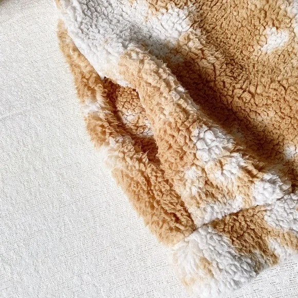 Betsy Johnson Performance Teddy Bear Jacket Woman’s Size Small Tan and Cream - Picture 9 of 12